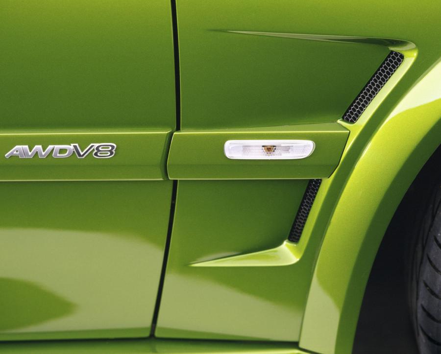  Holden SSX Concept 2002 года  (фото 16 из 26)